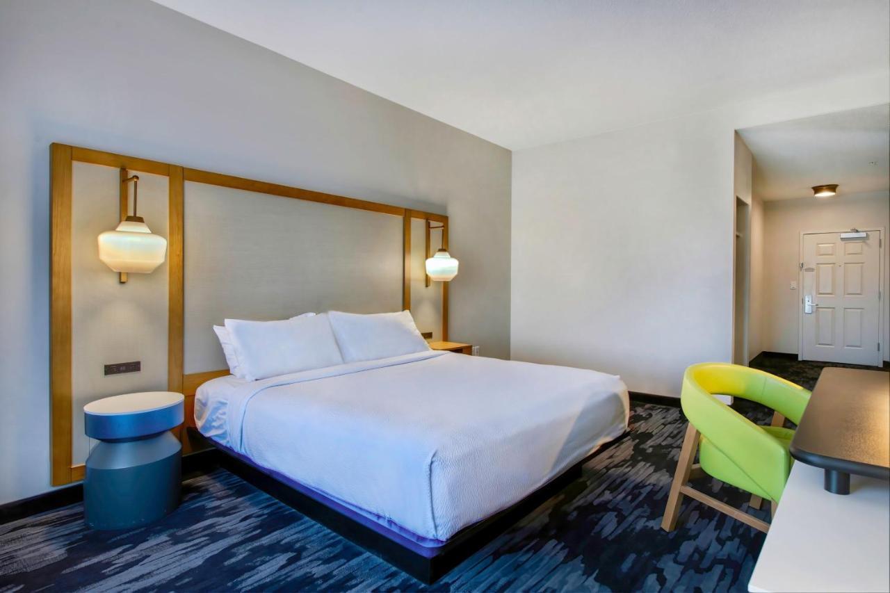 Fairfield Inn & Suites By Marriott Кортленд Экстерьер фото