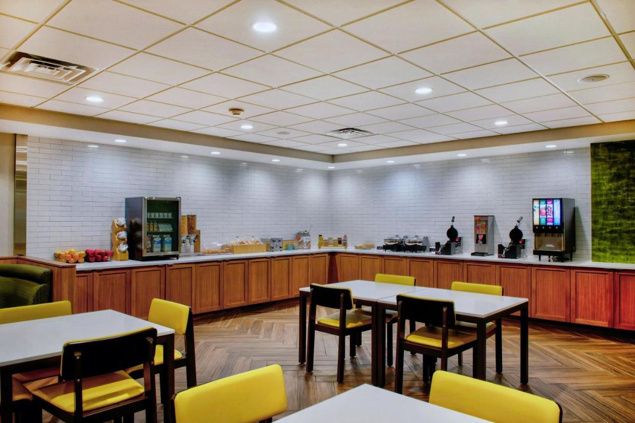 Fairfield Inn & Suites By Marriott Кортленд Экстерьер фото