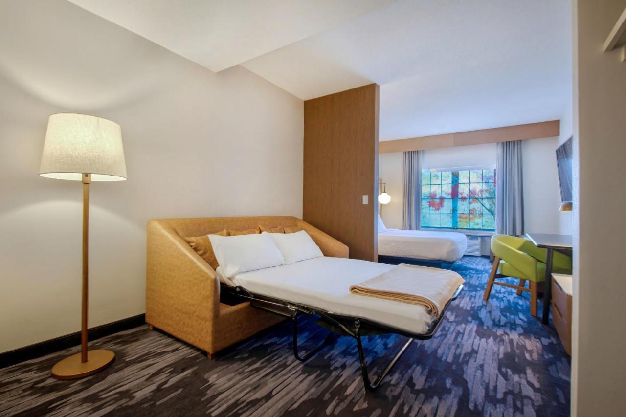 Fairfield Inn & Suites By Marriott Кортленд Экстерьер фото